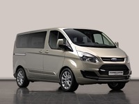 【ジュネーブモーターショー12】フォードの欧州向けミニバン&商用車、トルネオ登場 画像