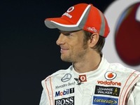 バトン「レッドブルの優位はわずかだ」 画像