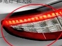 マセラティ グラントゥーリズモS など尾灯が点灯しない 画像