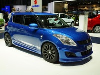 【ジュネーブモーターショー12】スズキ スイフト 新型にX-ITE…気分は スイフトスポーツ 画像