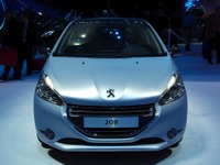 【ジュネーブモーターショー12】プジョー 208 登場…最大170kgの軽量化 画像