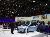 【ジュネーブモーターショー12】シボレー クルーズ にワゴン誕生…欧州向け戦略車 画像