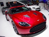 【ジュネーブモーターショー12】アストンマーチン V12ザガート…限定150台のスーパーカー 画像