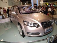 【北京モーターショー04】上海奇瑞…どっかで見たことがあるかな 画像