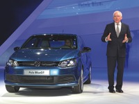 【池原照雄の単眼複眼】記録更新が相次ぐ海外メーカー‥‥2011年純利益ランク 画像