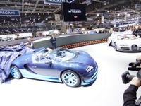 【ジュネーブモーターショー12】ブガッティ ヴェイロン …最高速410km/hの最強オープン登場 画像