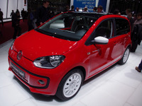 【ジュネーブモーターショー12】VW スイスup！詳細画像…国旗の赤と白 画像