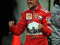 サッカー:F1ドリームチームがイタリア選抜と激突 画像