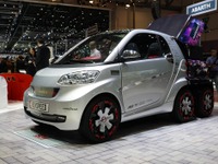 【ジュネーブモーターショー12】リンスピード の補助電源付きEV、Dock+Go …今度はDJ仕様 画像
