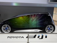 【ジュネーブモーターショー12】トヨタ Fun-Vii 改め、diji…七変化のボディパネル 画像