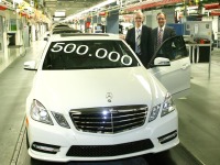 メルセデス Eクラスセダン 現行、50万台を生産…生産開始から3年 画像