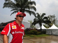 開幕連戦不振に苦悩するマッサ 画像