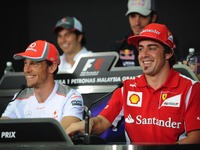 バトン「アロンソならエキサイティングなチームメートになれたかも」 画像