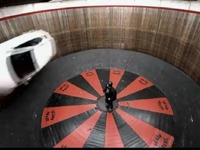 マツダ デミオ、“死の壁”に挑戦［動画］ 画像