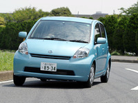 【トヨタ・パッソ&ダイハツ・ブーン試乗】その3 トヨタ車にダイハツの意地を装着!?…小沢コージ 画像
