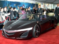 ホンダ NSXコンセプト にロードスター…映画『ジ・アベンジャーズ』でワールドプレミア 画像