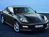 ポルシェ パナメーラ、カブリオレとワゴン計画か 画像