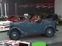 日産ゴーン社長、ダットサンに乗る［動画］ 画像