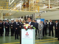 三菱益子社長「人口減の日本では内需拡大のマジックあり得ない」 画像