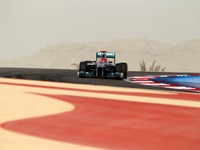 シューマッハQ1落ちの原因はダブルDRS不調  画像