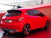 【ジュネーブモーターショー12】プジョー 208GTi 詳細画像…205GTIへのオマージュ 画像