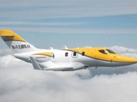 ホンダジェット、飛行試験用量産型4号機が初飛行に成功  画像