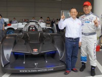 ［パイクスピークEV］豊田章男社長、モンスター田嶋にエール 画像