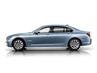 BMW 7シリーズのハイブリッド…V8から直6へダウンサイズ 画像