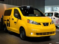 【日産 NV200NYタクシー 公開】NYでEVタクシー実験開始 画像
