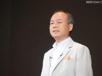 ソフトバンク孫社長「ULTRA SPEEDはXiより実力あり」 画像