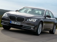 BMW 7シリーズ、M7設定か…米法人社長が開発要請 画像