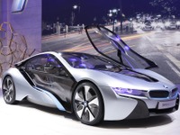 BMWのPHVスポーツカー、i8…3気筒エンジンは英国生産 画像