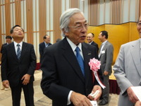 自動車会議所会長に日産の小枝名誉会長 画像
