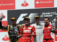 【F1 ヨーロッパGP】ロス・ブラウンとノルベルト・ハウグが皇帝復活を祝う 画像