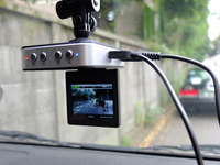 後方撮影サブカメラがセットのドラレコ…サンコー 画像