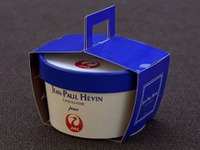 JAL、夏限定のオリジナルアイスクリームを国際線で提供 画像