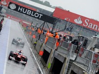 【F1 イギリスGP】可夢偉は予選失敗に加えて5グリッドダウン 画像