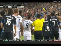 ベッカム、フリーキック命中で出場停止 画像