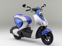 ホンダ、ハイブリッド・スクーターの市販準備 画像