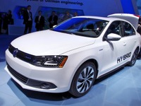 VW ジェッタ、米国でハイブリッド発売へ…プリウス に宣戦布告 画像