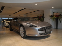 アストンマーチン赤坂がリニューアル…展示数は国内最大規模 画像