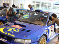 STI、親子でエンジン分解体験講座を実施 画像