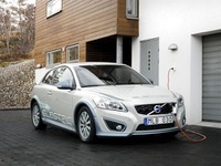 ボルボ C30 のEV、中国で実証実験へ 画像
