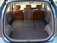 【インプレ'04】伏木悦郎 ホンダ『エディックス』 ヨコ3座独立スライドシートは面白い発想だが… 画像