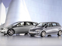 【パリモーターショー04】メルセデスベンツ GSTビジョンR…Rクラス 画像