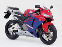 【インターモト04】ホンダ、欧州市場向け2005年モデル発表 画像