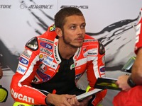 バレンティーノ・ロッシ、ドゥカティからヤマハへ移籍 画像