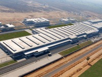 【新聞ウォッチ】スズキのインド工場、警官500人常駐で来週にも再開 画像