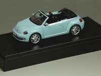 VW ザ・ビートルにカブリオレ…モデルカーが先に登場?! 画像