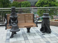 【夏休み】北九州市の小倉駅にメーテルと鉄郎 画像